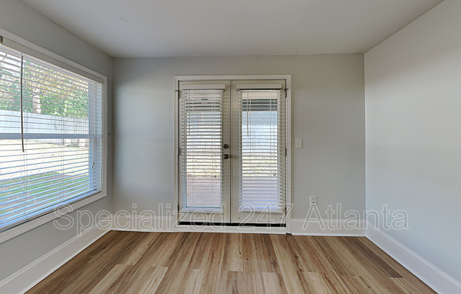 1808 FLT SHLS RD SE