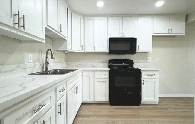 2 beds, 1 bath, 953 sqft, $2,195, Unit Unit 222