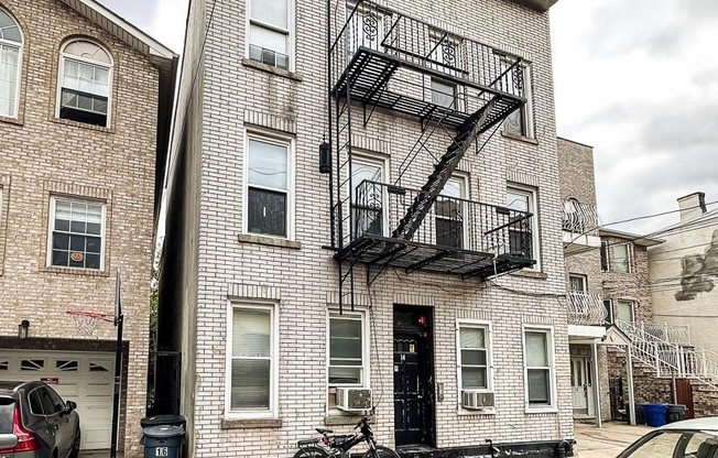 14 Sherman Ave
