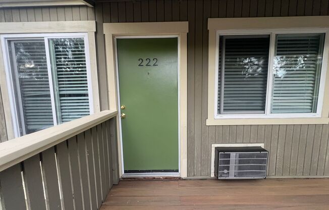 Studio, 1 bath, 380 sqft, $2,025, Unit 777-222