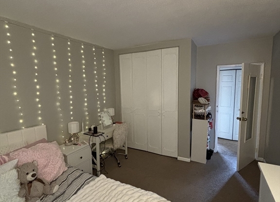 161 LAKESHORE RD