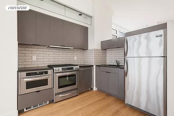 Studio, 1 bath, 631 sqft, $4,000, Unit 4C