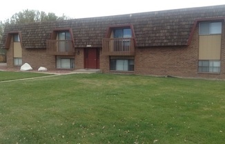 4735 Mountain Rd