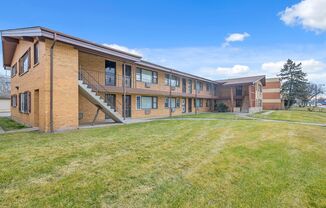 7931 S Kedzie Chicago, IL 60652