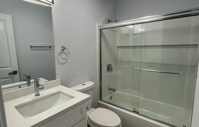 1 bed, 1 bath, 610 sqft, $1,995, Unit A-28