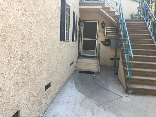 4933 CAHUENGA BLVD