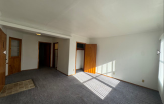 1 bed, 1 bath, 500 sqft, $995, Unit 17