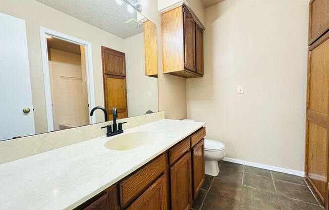 2 beds, 2 baths, $1,245, Unit # 19