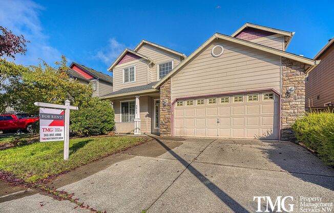 Spacious 4 BD Home with Loft & Community Amenities