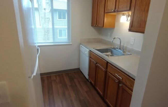 2 beds, 1 bath, 776 sqft, $1,500, Unit 069