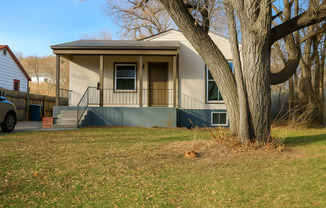 1214 Cooper Ave