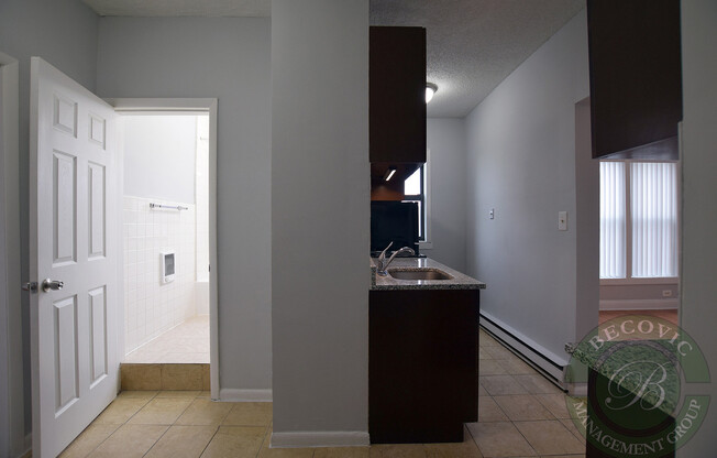 1 bed, 1 bath, 520 sqft, $1,800, Unit 407