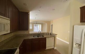 3 beds, 3 baths, $3,200, Unit UNIT 2112