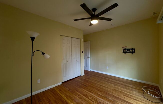 3 beds, 2.5 baths, $2,000