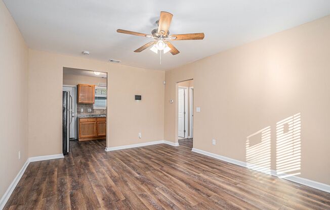 1 Month Free Rent! Fully Renovated 2BR/1BA Duplex in Downtown Atlanta!