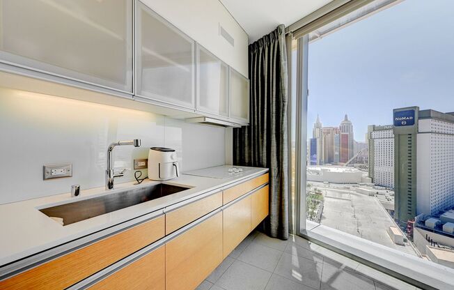Studio, 1 bath, $2,700, Unit # 2007