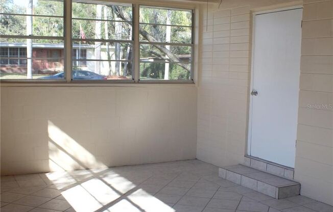 3 beds, 1 bath, $1,995