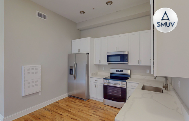 100 W LEXINGTON
