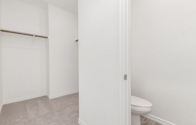 3 beds, 3 baths, $2,095