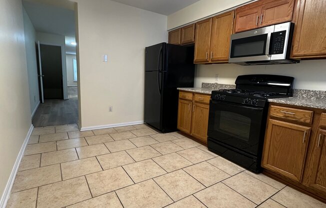 115 N CURLEY ST