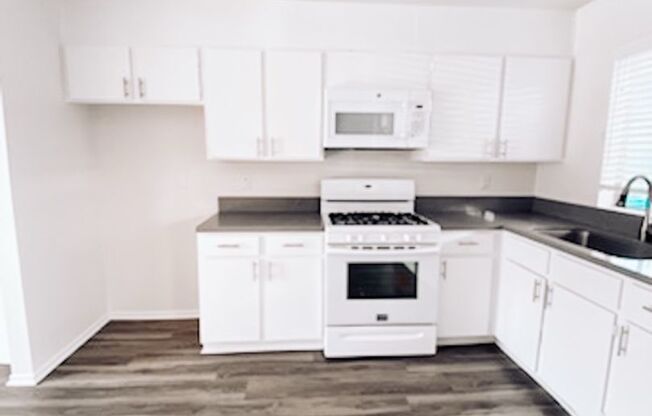 Reef Apartments