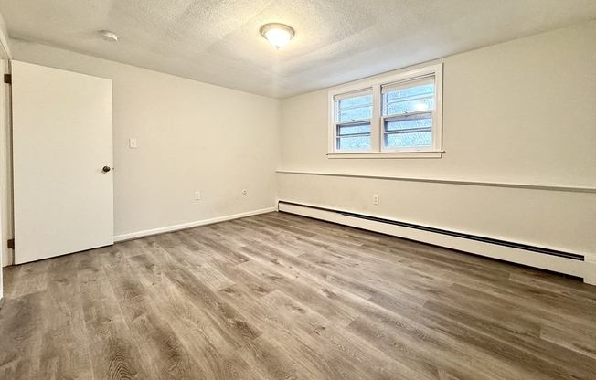 1 bed, 1 bath, 600 sqft, $1,900, Unit 6