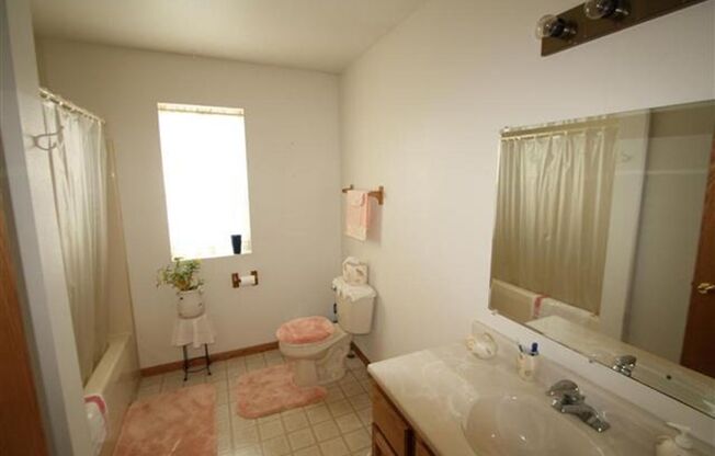 1329 Glacier Hill Drive
