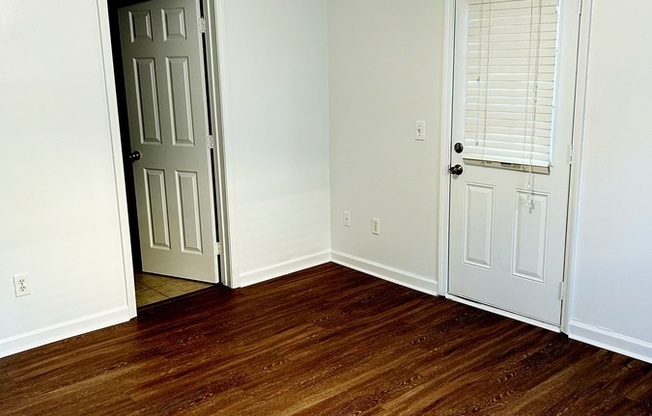 8082 Veterans Parkway