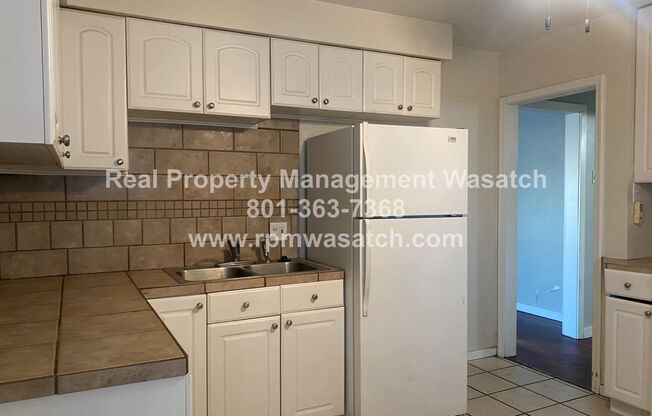 2 beds, 1 bath, 1,600 sqft, $1,500, Unit # 218