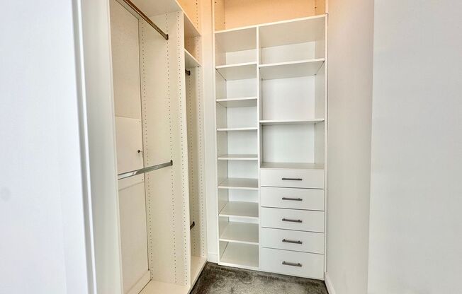 1 bed, 1 bath, $4,200