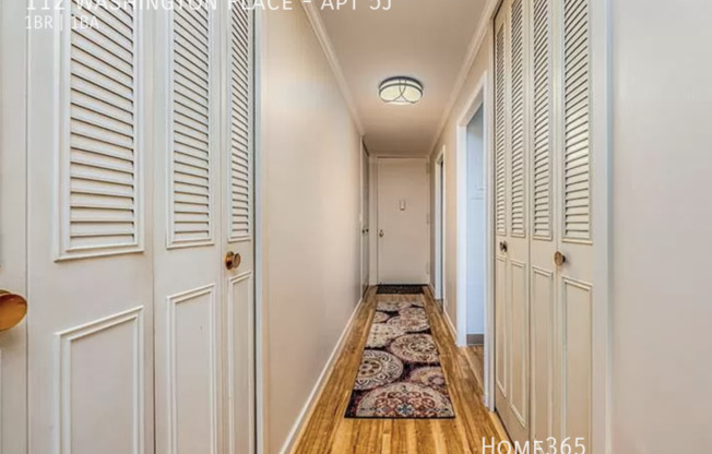 112 Washington Pl
