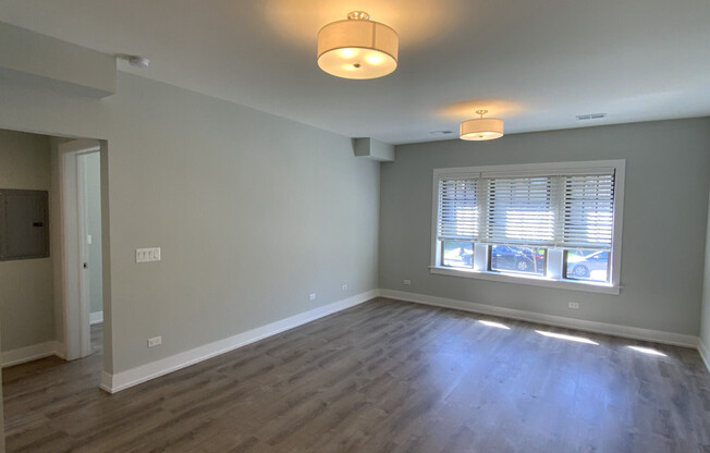 1143 Maple Ave