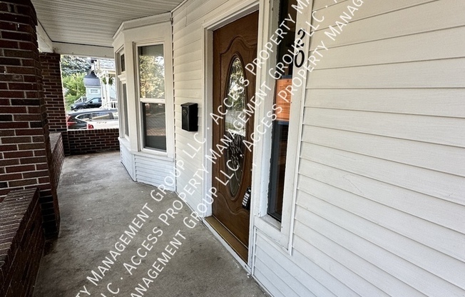 20 ARTHUR AVE NE