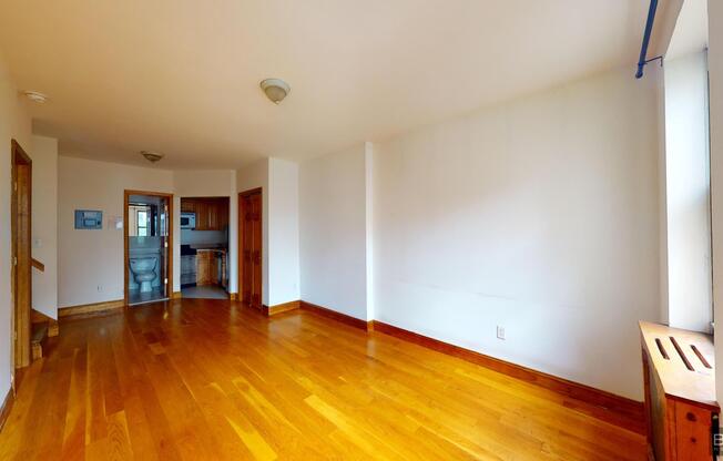314 W 104 ST