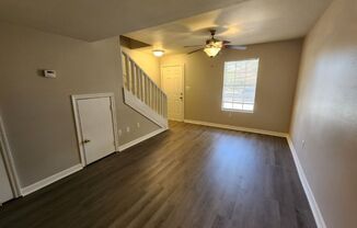 2 beds, 1.5 baths, 904 sqft, $849, Unit 101 Ellis Drive P