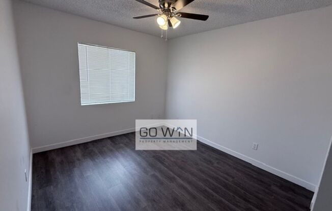 4 Bed/ 2 Bath - House W/ Large Backyard