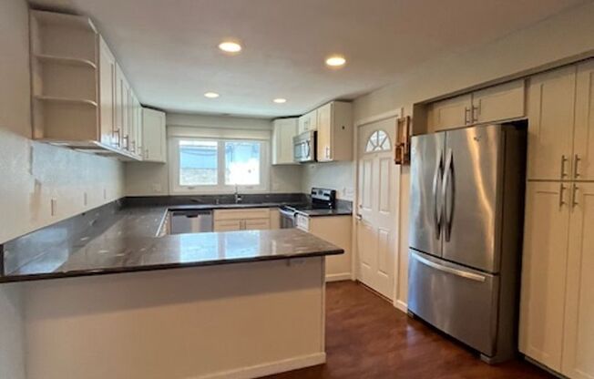 Available 08/16/2025! - Large 4 bedroom/2 bath Home in Kailua, Keolu Hills. Pet Friendly
