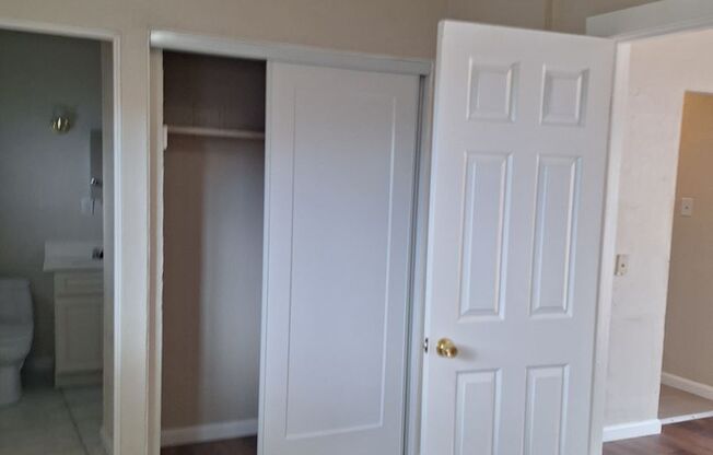 1 bed, 1 bath, 500 sqft, $1,195, Unit UNIT 08