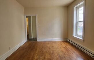 1 bed, 1 bath, $1,200, Unit Apt 1