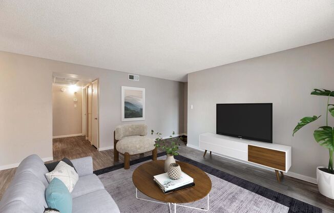 2 beds, 2 baths, 840 sqft, $1,299, Unit 215