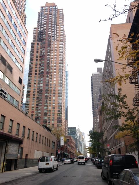 450 W 58 ST