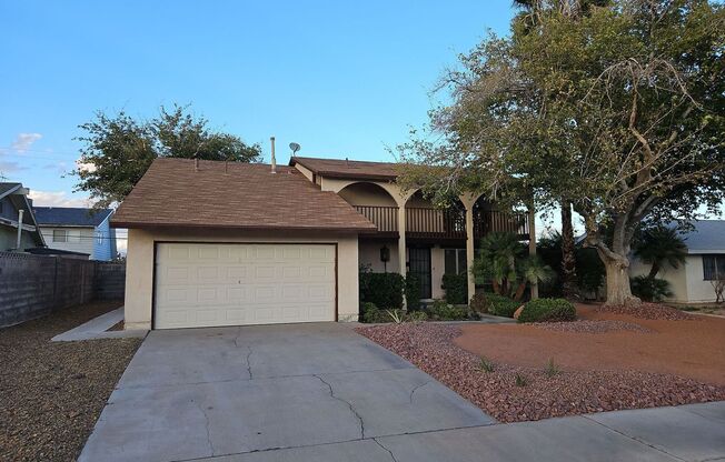 Spacious 4-Bedroom Home with Large Backyard & Covered Patio!