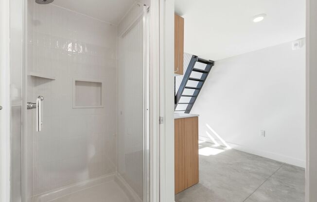 Studio, 1 bath, 343 sqft, $2,095, Unit 202-C