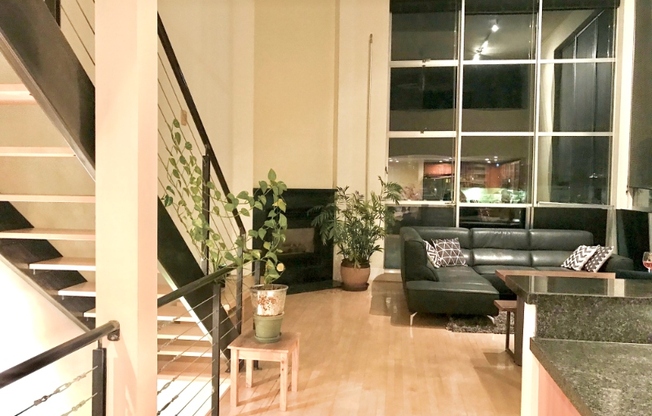 1011 23 ST
