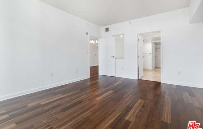 2 beds, 3 baths, 1,434 sqft, $8,000, Unit 1631