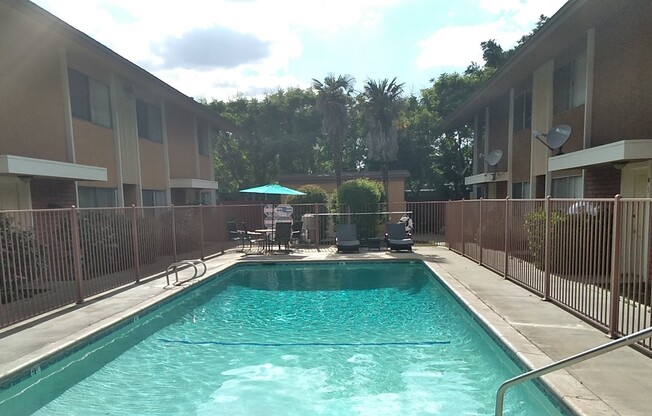 2 beds, 1 bath, 717 sqft, $1,250, Unit 83501