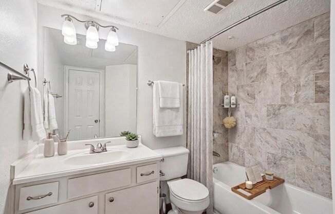 1 bed, 1 bath, 603 sqft, $929
