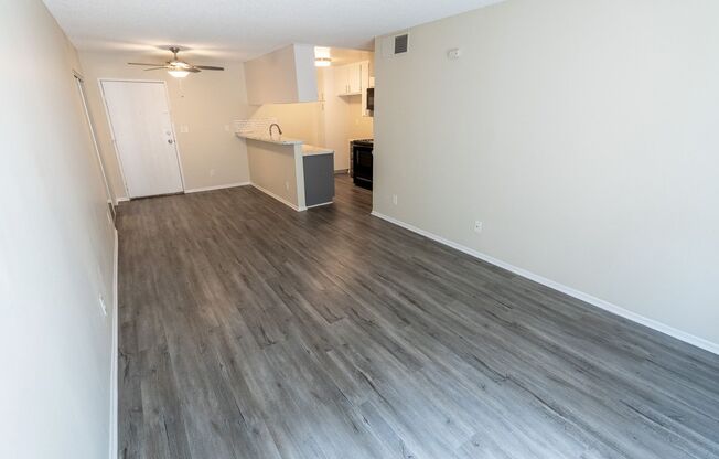 1 bed, 1 bath, 695 sqft, $1,548, Unit 108