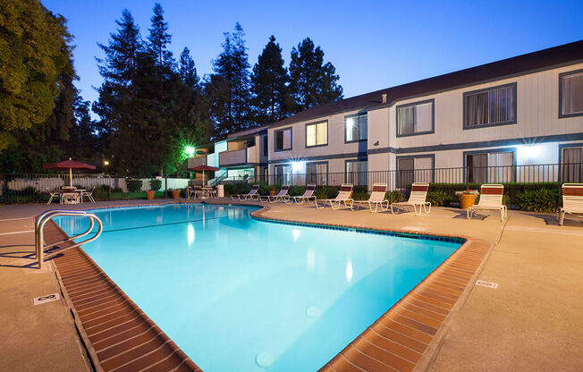 Twilight Pool at Oak Pointe, Fremont