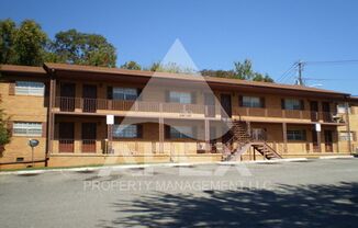 1221 West Parkway Ave.